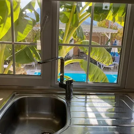 6 Persoons Met Privézwembad En Boomgaard * Kusadası